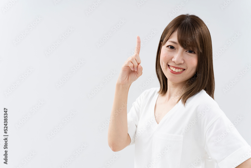 爽やかな女性のスタジオポートレート 爽やかな女性のスタジオポートレート