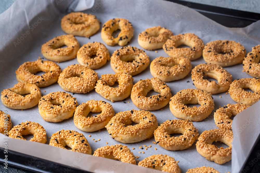 Turkish Bagel with sesame seeds or salty ring cookies. Turkish name; Kandil simidi or tuzlu halka kurabiye Turkish Bagel with sesame seeds or salty ring cookies. Turkish name; Kandil simidi or tuzlu halka kurabiye