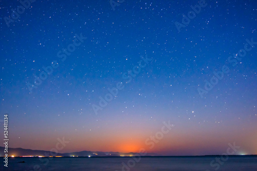Lake and night sky with bright stars © Artur Harutyunyan