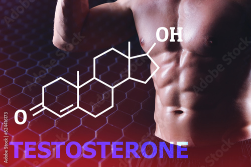 Fotografía Sporty man and structural chemical formula of testosterone hormone on black back