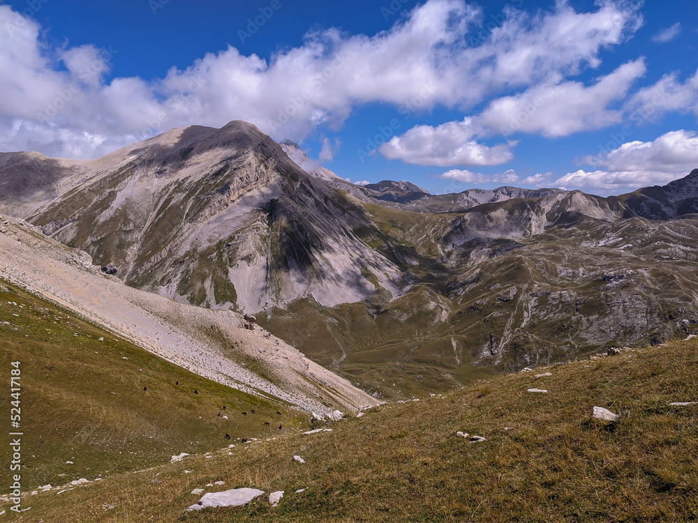 Fototapeta premium High mountains view from Valle del Chiarino in Abruzzo Italy