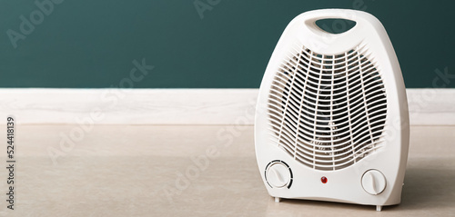 Canvastavla Electric fan heater on floor. Banner for design