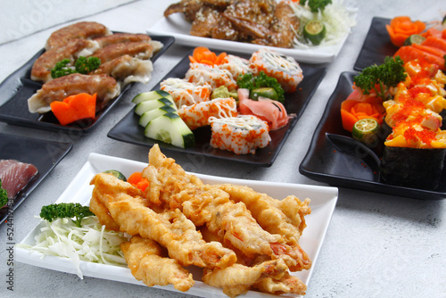 Freshly cooked Tempura and other assorted Japanese food