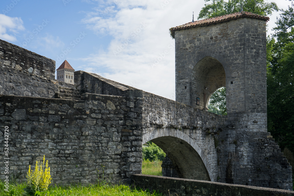 Le pont de la légende à Sauveterre de Béarn