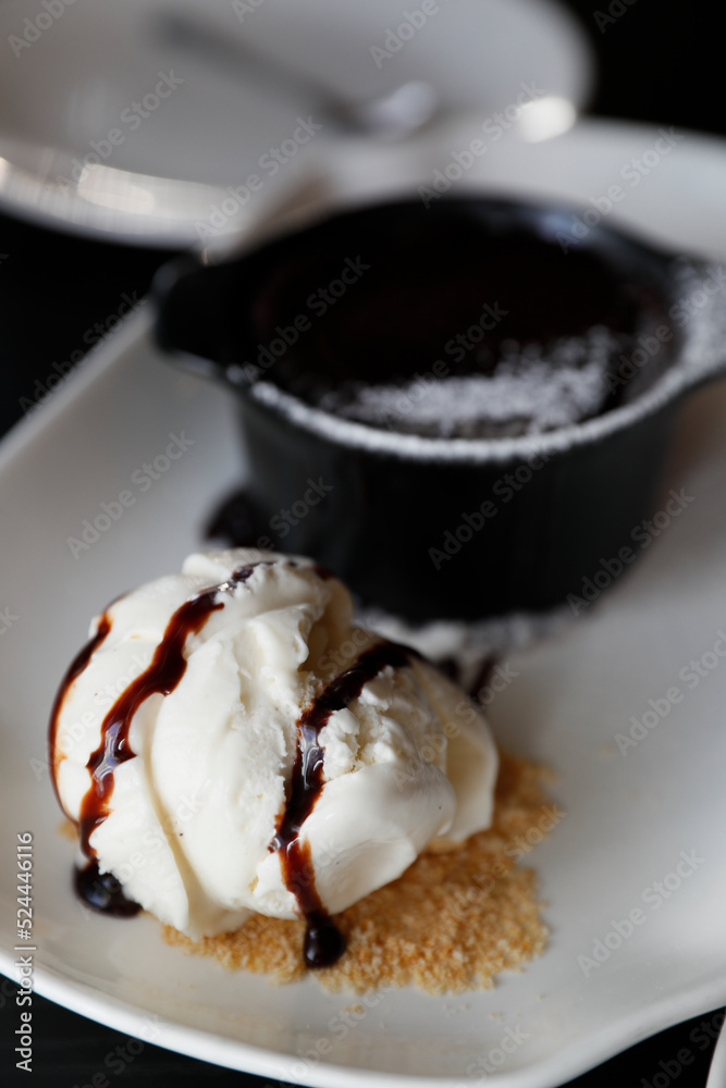 Chocolate fondant and vanilla ice cream Chocolate fondant and vanilla ice cream