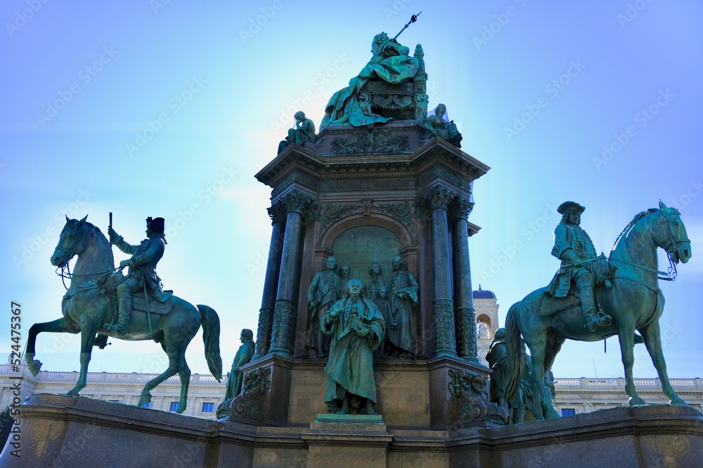 schöne Statue nähe Museum Wien innere Stadt 