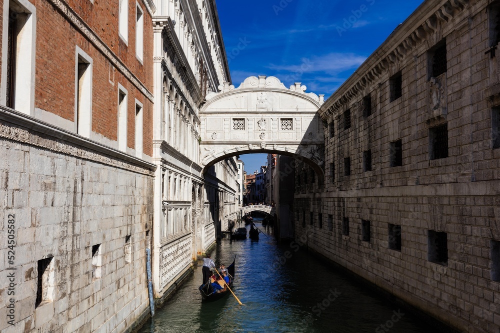 Venise , Venetie , Italie - Pont des Soupirs