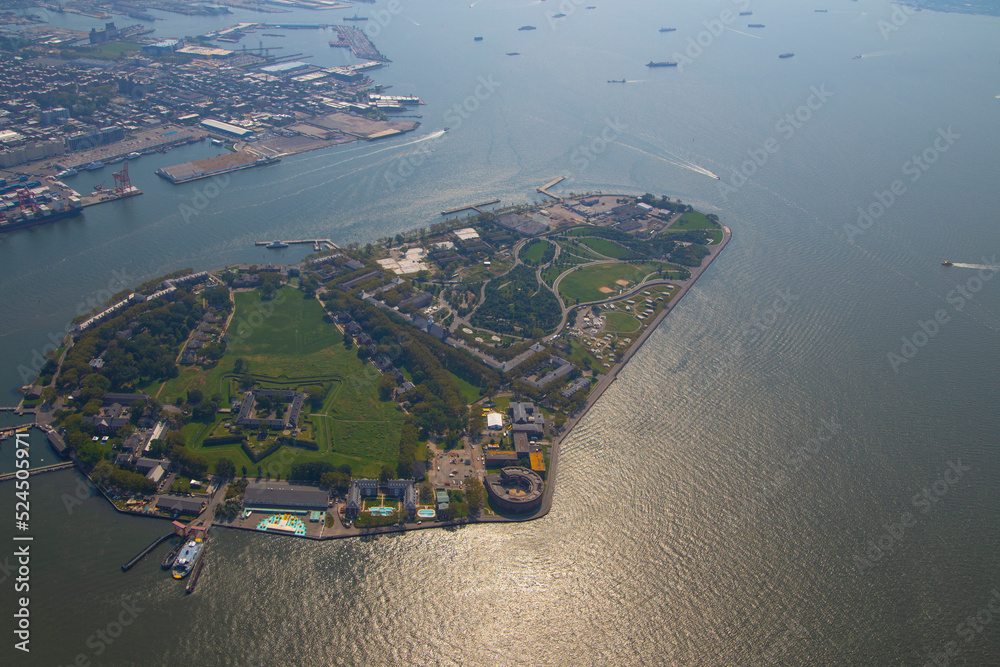 Fototapeta premium Helicopter flight over New York