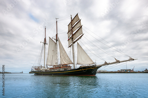 Gulden Leeuw - Starboard Bow - Gaff Schooner - Sunderland UK