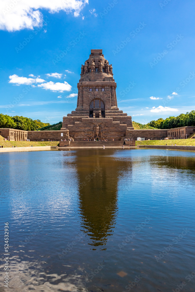 Stadtspaziergang durch die wunderschöne Innenstadt von Leipzig inkl Kurzbesuch am Völkerschlachtdenkmal - Sachsen - Deutschland Stadtspaziergang durch die wunderschöne Innenstadt von Leipzig inkl Kurzbesuch am Völkerschlachtdenkmal - Sachsen - Deutschland