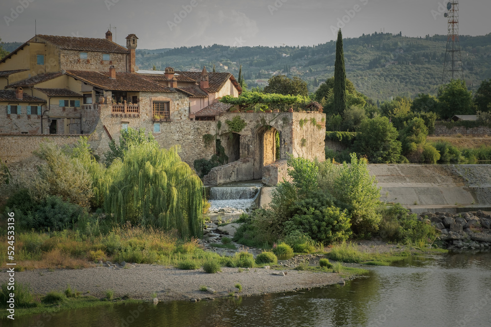 Fototapeta premium The house by Arno river 