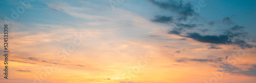 Fototapeta Naklejka Na Ścianę i Meble -  Panoramic sky and beautiful colors at evening sunset