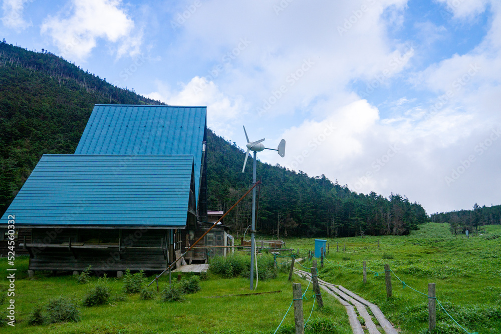 縞枯山荘(八ヶ岳・雨池峠付近) 縞枯山荘(八ヶ岳・雨池峠付近)