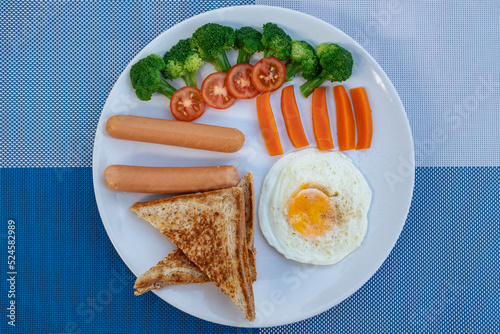 breakfast fried egg toast morning eat sausage