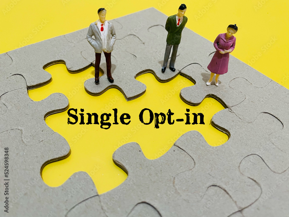 single opt in with business team with puzzle pieces single opt in with business team with puzzle pieces