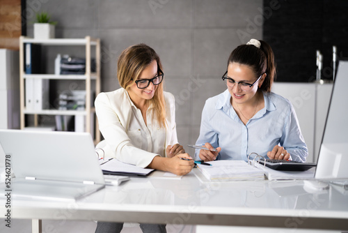 Advisory Accountant Woman In Office