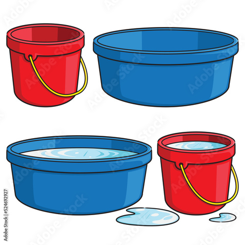 Cartoon bucket and tub of water. Empty and filled.