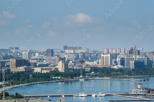 panoramic photo of Baku old city boulevard summer Fototapet