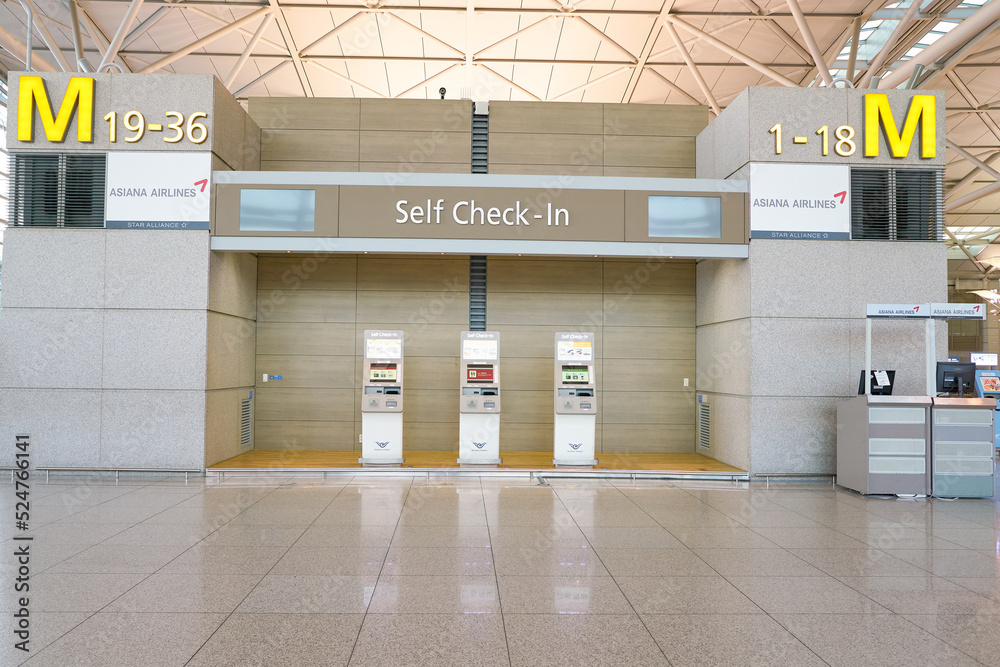 INCHEON, SOUTH KOREA - CIRCA JUNE, 2017: self check-in kiosks at ...