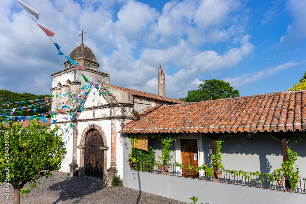 Naklejka premium Old nogueras farm and old church of Nogueras, Comala, Colima, Mexico