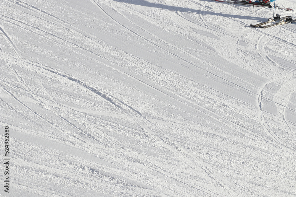 スキー場でスキーの跡シュプールテクスチャ