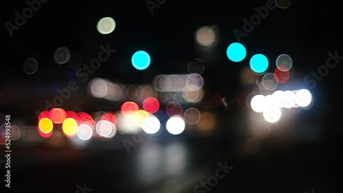 夜の運転 光のアブストラクト