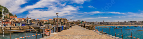 Εκτύπωση καμβά Panorama of La Concha bay and beach from a pier in San Sebastian Donostia with t