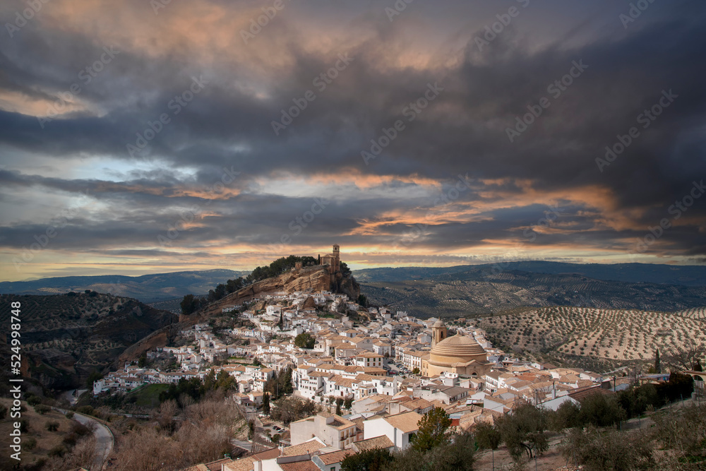 Fototapeta premium Pueblos de Andalucía, Montefrío en la provincia de Granada