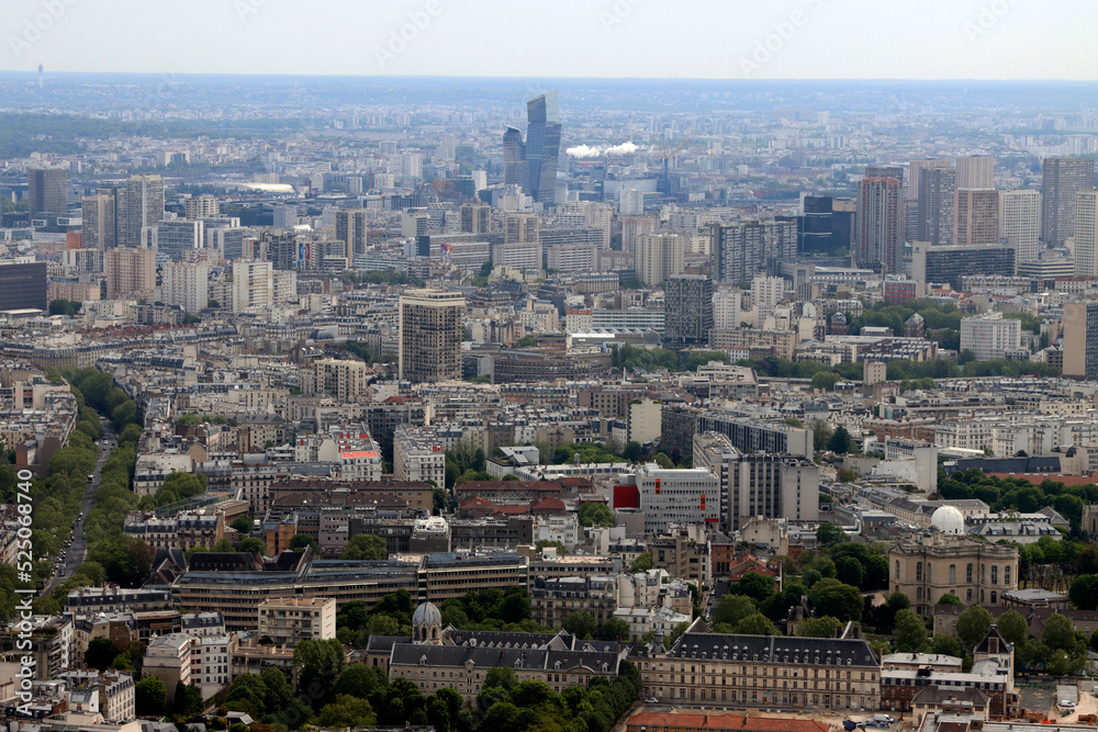 Fototapeta premium Panoramic view of Paris, France
