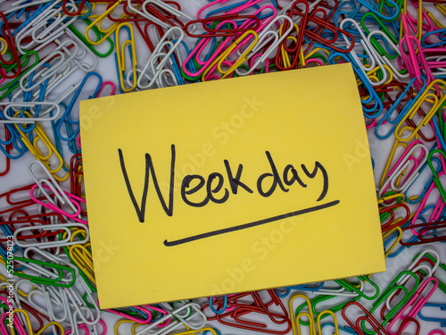 Bilde på lerret close-up selected focus yellow sticky notes with weekday underlined written on i
