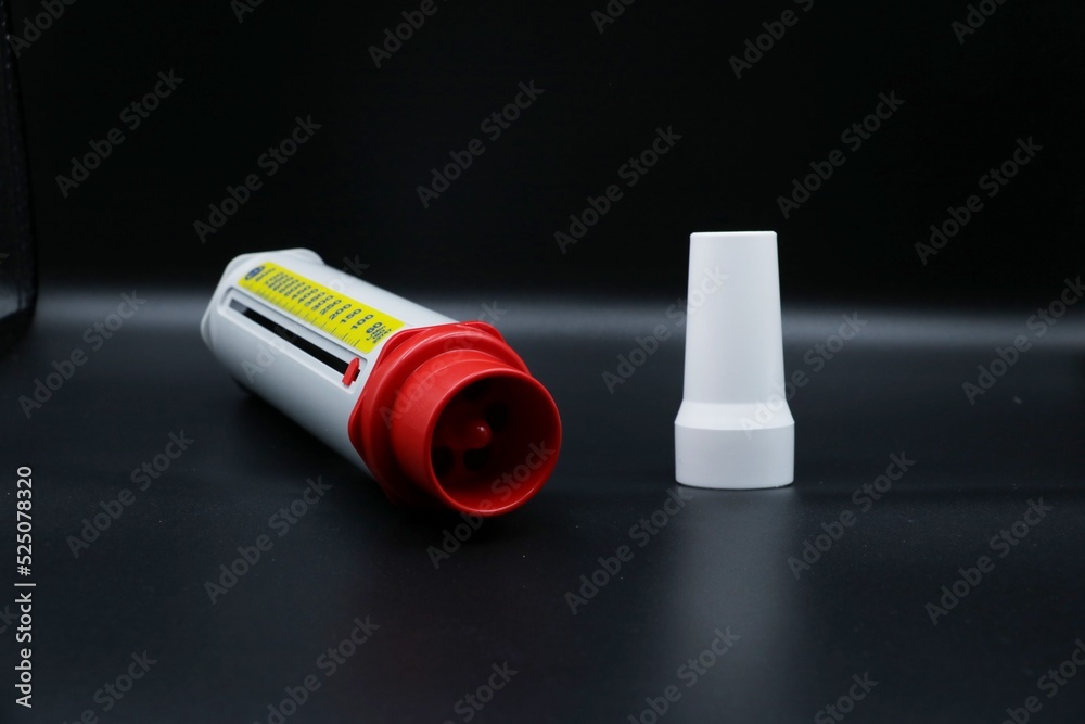 A peak flow meter with a disposable mouthpiece. Peak flow test used in