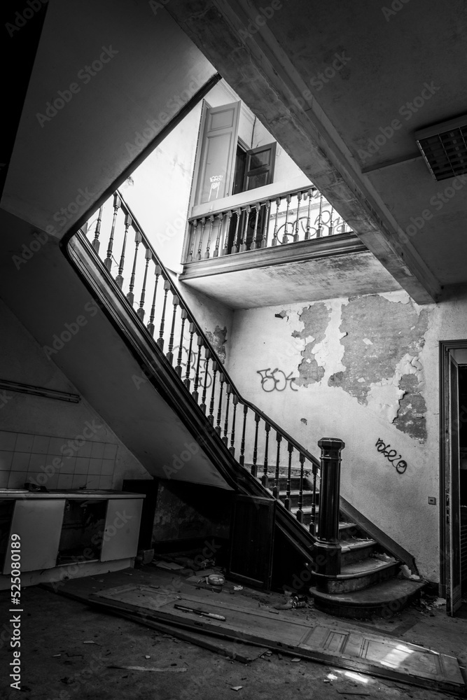 Fototapeta premium Abandoned places 