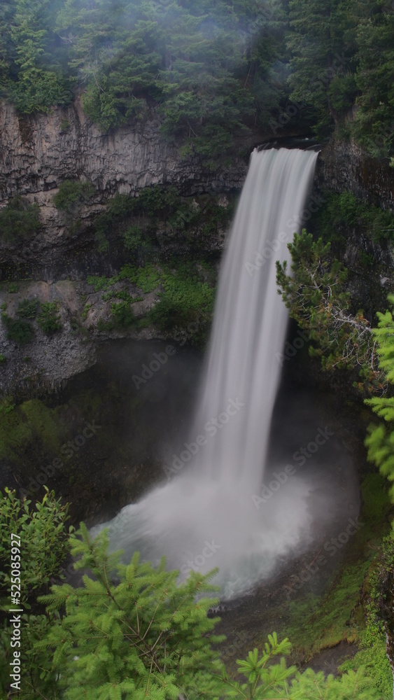 Obraz premium Brandywine Falls Provincial Park, Canada