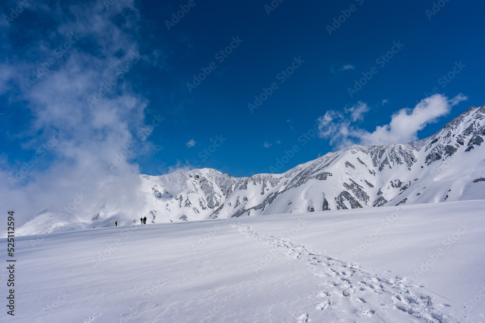 立山　冬　雷鳥沢キャンプ場