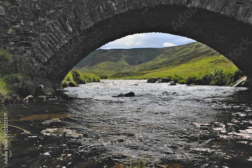 Tablou pe pânză Old Military Road Bridge, Clunie Water, Glen Clunie, Braemar, Aberdeenshire, Sco