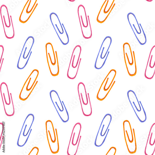Cute color paper clips seamless pattern. Watercolor illustration school supplies. Violet, pink and orange. Isolated on white. Hand drawing.