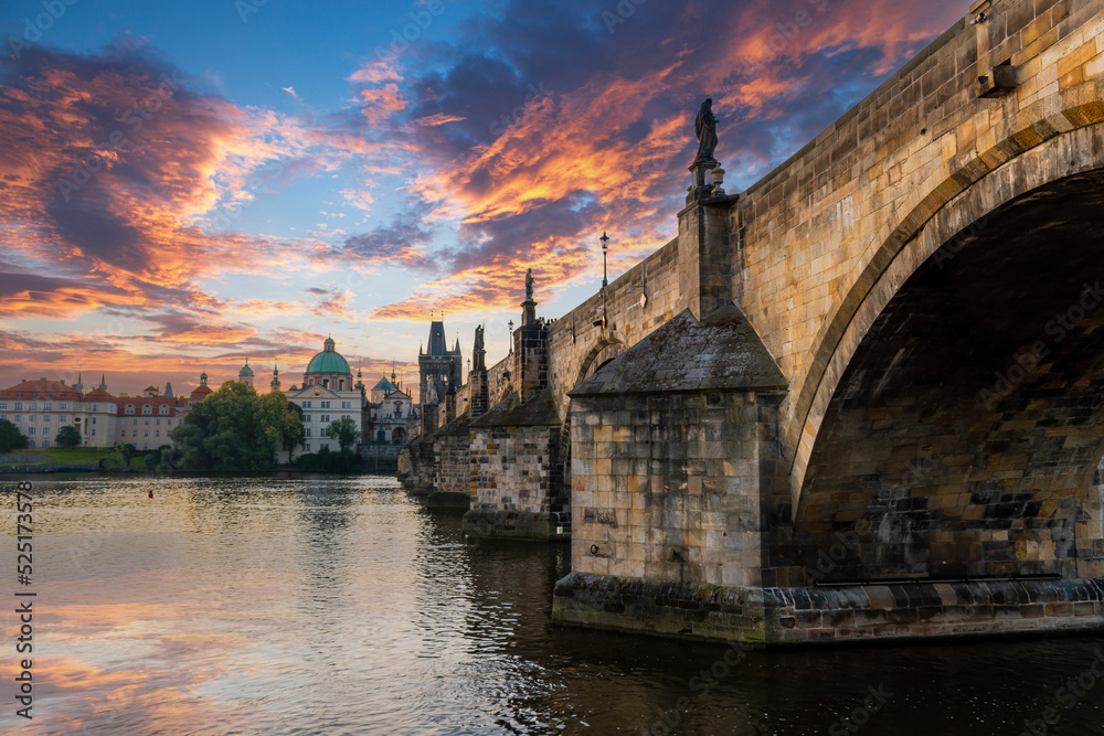 Obraz premium Charles Bridge view in Prague City