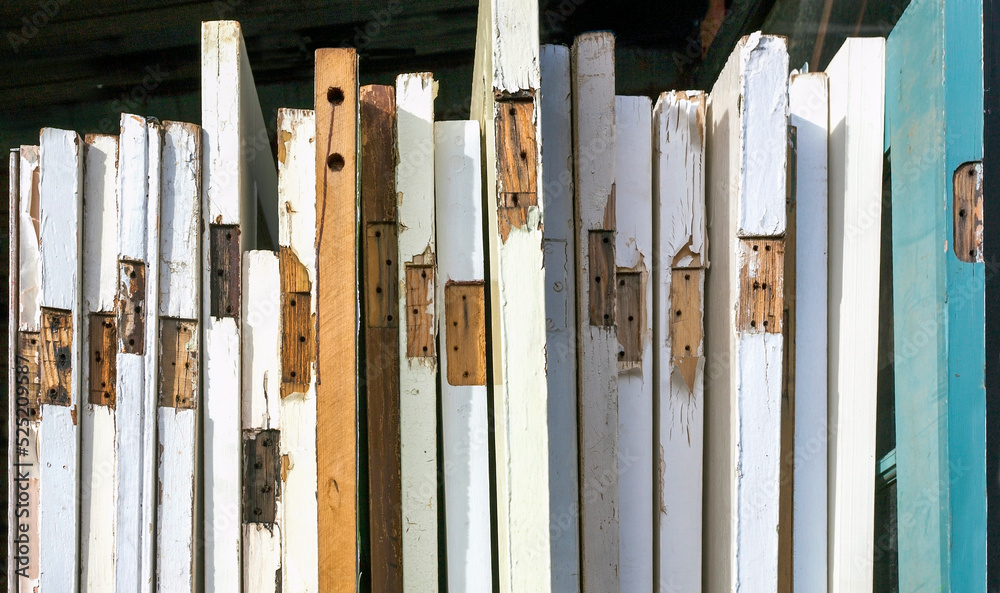 Doors for reuse. Doors for reuse.