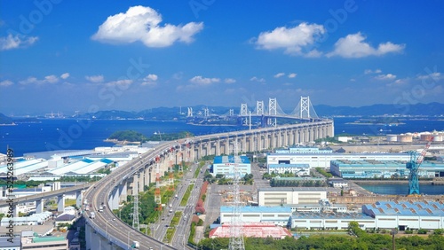 聖通寺山山頂展望台サン・アンジェリーナ（St.ANGELINA）結婚式場から見る瀬戸大橋・瀬戸内海10