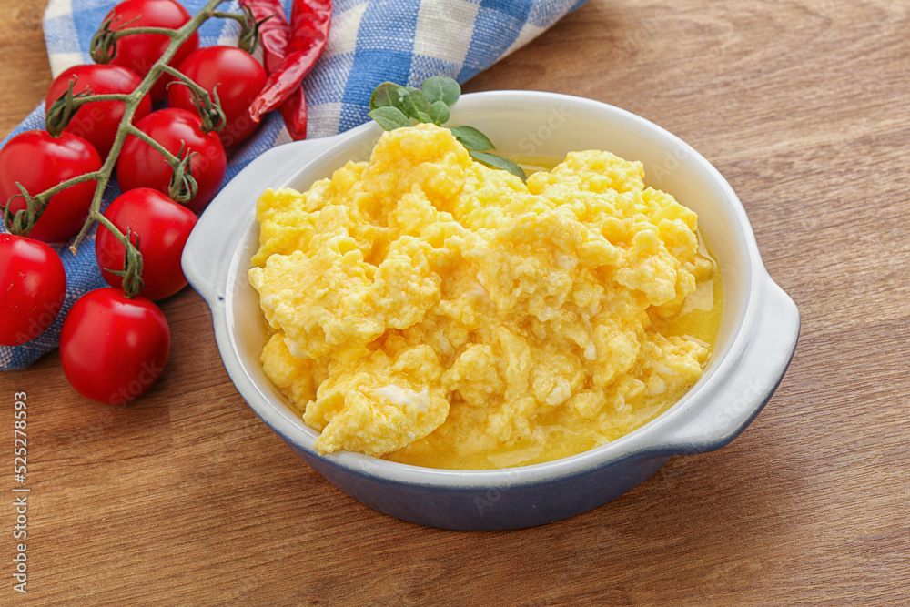 Scrambledd egg in the bowl Scrambledd egg in the bowl
