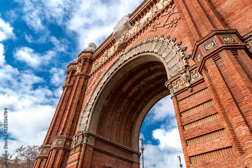 Fototapeta premium The Triumphal Arch of Barcelona, Catalonia, Spain