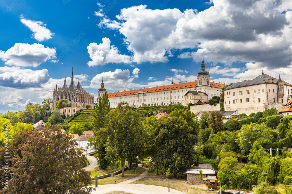 Naklejka premium Cityscape from Kutna Hora