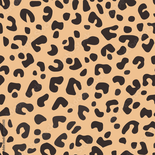 Classic leopard fur seamless pattern