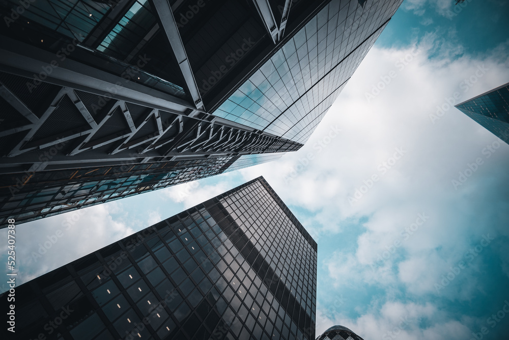 Naklejka premium High skyscrapers in London reaching the sky