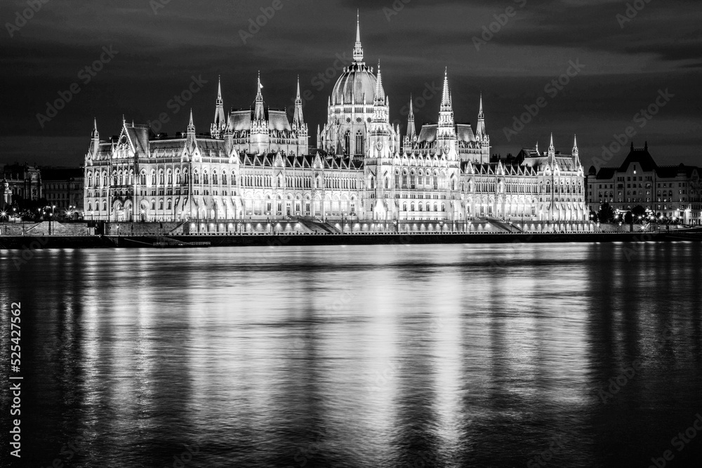 hungary Budapest twilight at Danube River with lit up Hungarian Parliament building hungary Budapest twilight at Danube River with lit up Hungarian Parliament building