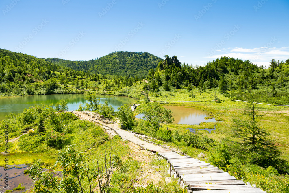 弓池　草津白根山　群馬県の火山湖