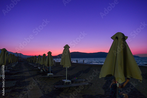 Sonnenuntergang am Strand von Georgioupoli-Chania/Kreta (Griechenland) © Ilhan Balta