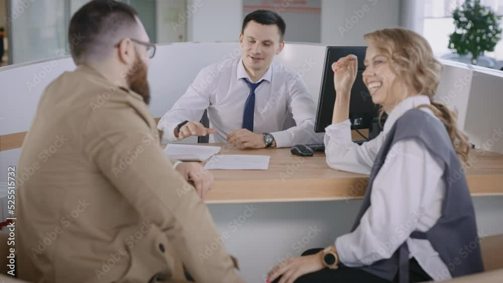 A solid sales manager of a large financial company concludes an agreement with a married couple. Insurance and financial products need to be properly designed. A solid sales manager of a large financial company concludes an agreement with a married couple. Insurance and financial products need to be properly designed.