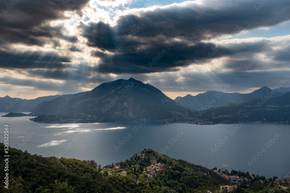 Intorno al Lago di Como (Lombardia)