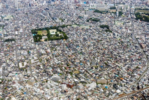 東急東横線の学芸大学駅上空から三軒茶屋方向を空撮 photo